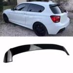 Juodas, blizgus spoileris skirtas BMW F20, F21