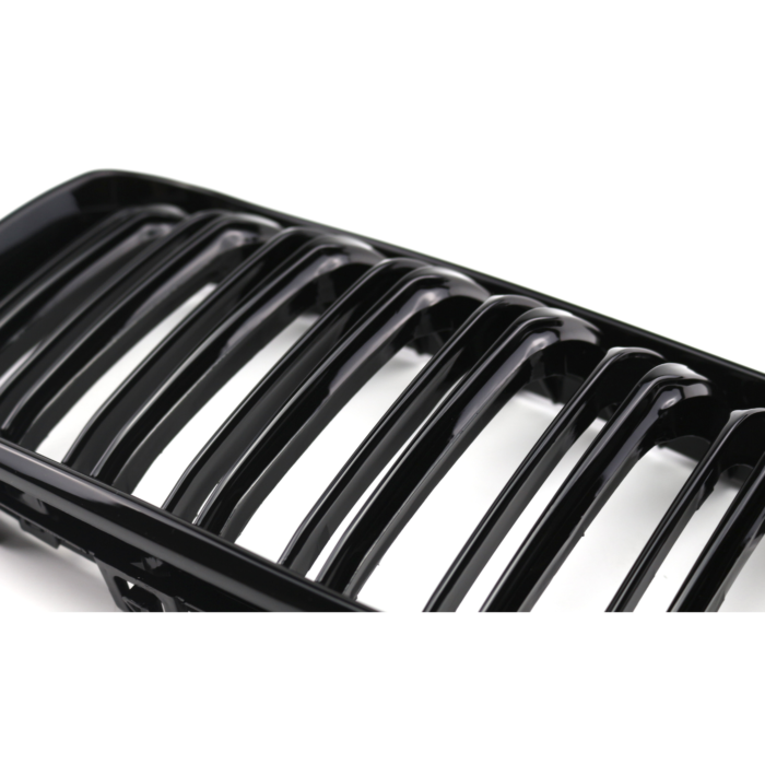 Juodos, blizgios, dvigubos grotelės skirtos BMW F20, F21 LCI (2015-2019) - Image 5