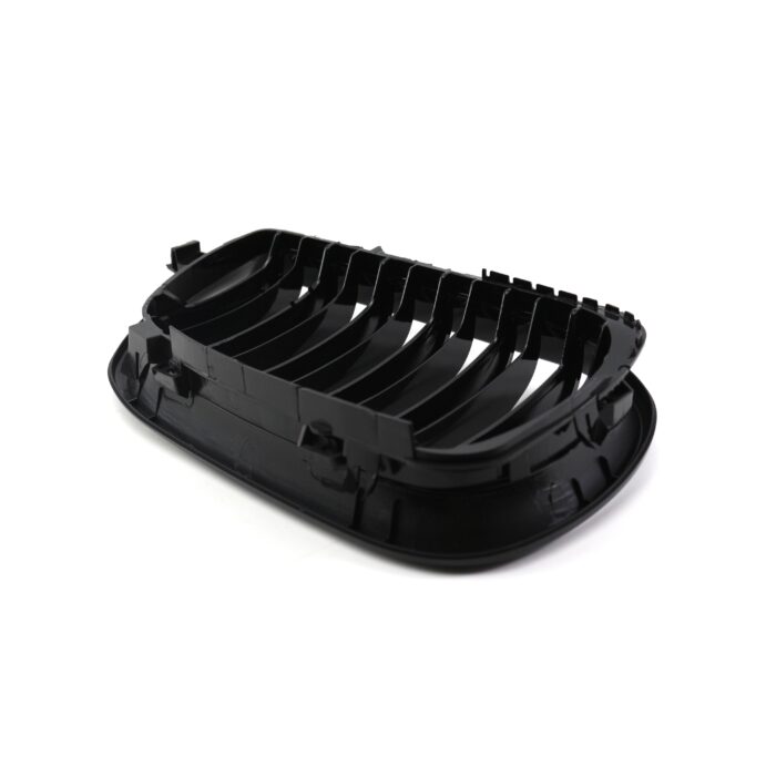 Juodos, blizgios, dvigubos grotelės skirtos BMW E46 LCI (2001-2005) - Image 5