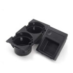 Puodelių laikiklis su monetų dėtuve skirtas BMW E46