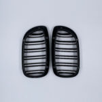 Juodos, matinės, dvigubos grotelės skirtos BMW E46 LCI (2003-2005) - Image 4