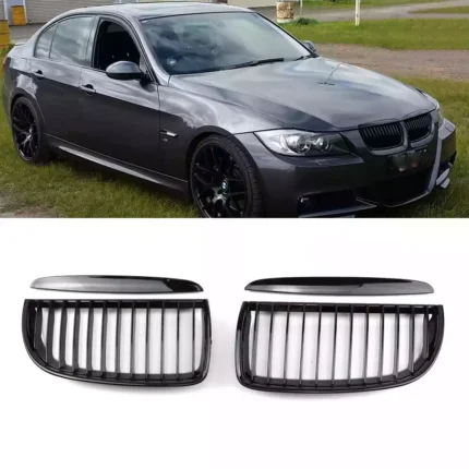 Juodos, blizgios, viengubos grotelės skirtos BMW E90, E91 PRE-LCI (2005-2008)