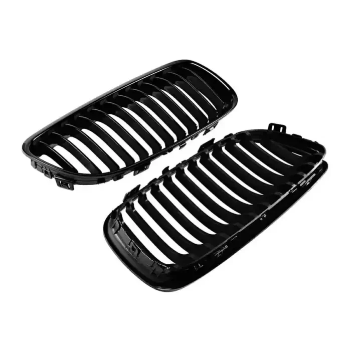 Juodos, blizgios, viengubos grotelės skirtos BMW E90, E91 LCI (2008-2012) - Image 2