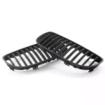 Juodos, matinės, viengubos grotelės skirtos BMW E90, E91 (2008-2012) - Image 3