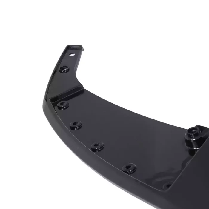 Juodas, blizgus priekinis pažeminimas skirtas BMW F30, F31 - Image 4