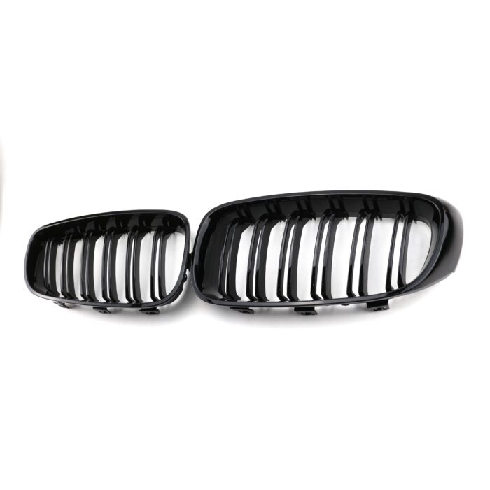 Juodos, blizgios, dvigubos grotelės skirtos BMW F34 - Image 2