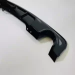 Juodas, blizgus (1x1) galinio buferio difuzorius skirtas BMW F10, F11 - Image 4