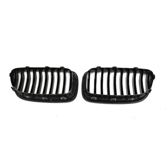 Juodos, blizgios, viengubos grotelės skirtos BMW F10, F11 - Image 3