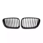 Juodos, blizgios, viengubos grotelės skirtos BMW F07