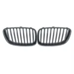 Juodos, matinės, viengubos grotelės skirtos BMW F07