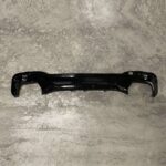 Juodas, blizgus, galinio buferio difuzorius skirtas BMW G30, G31 - Image 2