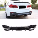 Juodas, blizgus, galinio buferio difuzorius skirtas BMW G30, G31