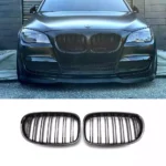 Juodos, blizgios, dvigubos grotelės skirtos BMW F01, F02