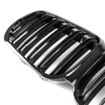 Juodos, blizgios, dvigubos grotelės skirtos BMW F48 (2020-) - Image 2