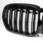 Juodos, blizgios, dvigubos grotelės skirtos BMW F48 (2020-) - Image 3