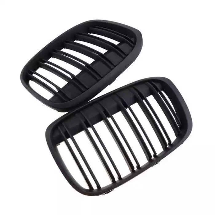 Juodos, matinės, dvigubos grotelės skirtos BMW F48 (2015-2019) - Image 3