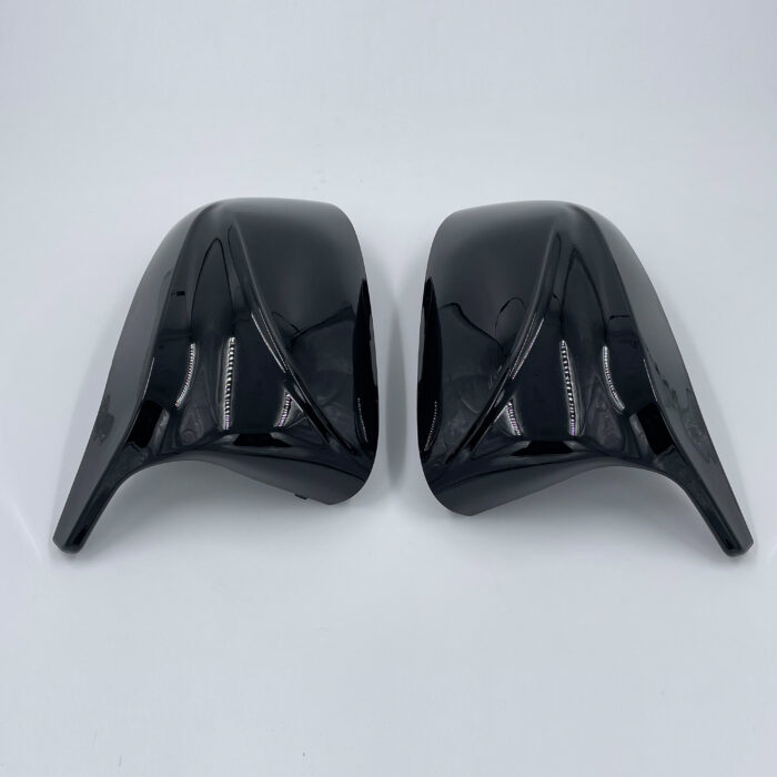 Juodi, blizgūs veidrodelių dangteliai skirti BMW G01, G02, G05, G06 - Image 1