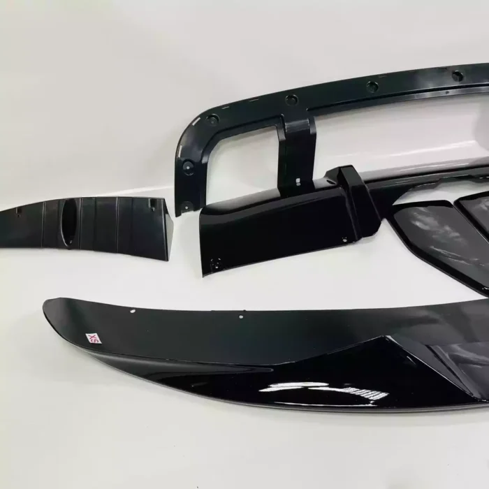 Apdailų komplektas, juodas, blizgus skirtas BMW F15 - Image 2