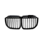 Juodos, blizgios, viengubos grotelės skirtos BMW G07