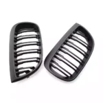 Juodos, matinės, dvigubos grotelės skirtos BMW E81, E82, E87, E88 (2004-2007) - Image 2