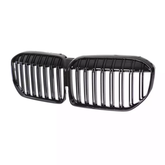 Juodos, blizgios, dvigubos grotelės skirtos BMW G11, G12 (2019-) - Image 1