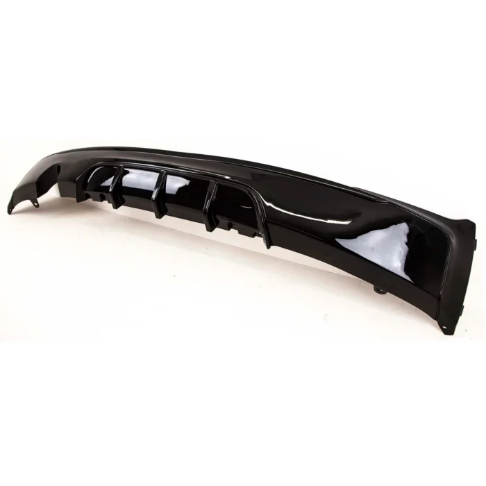 Juodas, blizgus (1x0) galinio buferio difuzorius skirtas BMW F22, F23 - Image 3